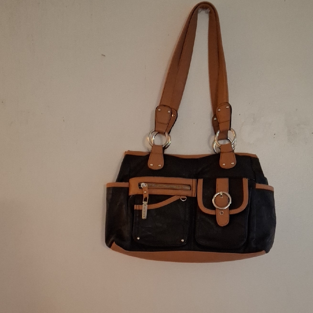 Rosetti Black and Tan Shoulder Bag